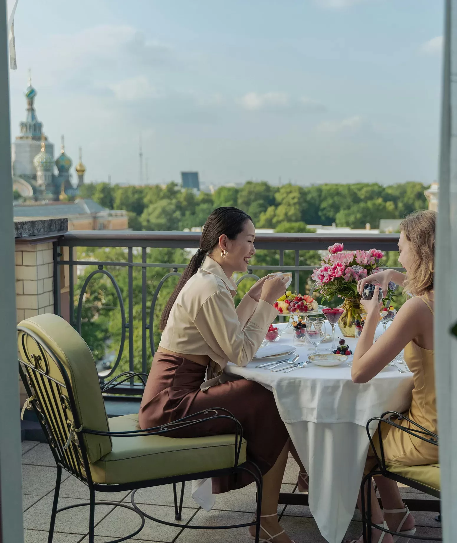 Saudi image 1 mobile